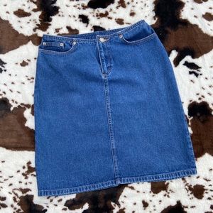 denim skirt
